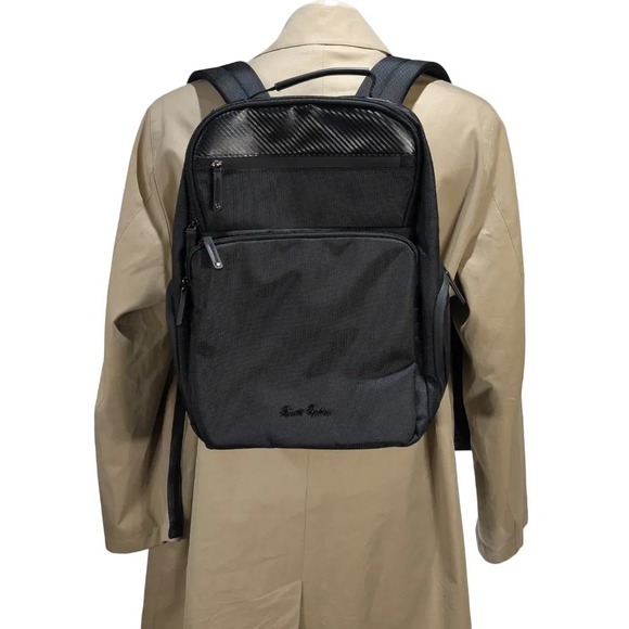 Robert Graham Other - Robert Graham Black Nylon Backpack Carbon Fiber Trim Paisley Lining NWT $228